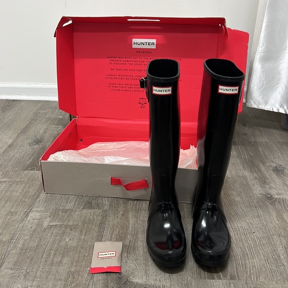 Hunter Shoes - Black Hunter Boots